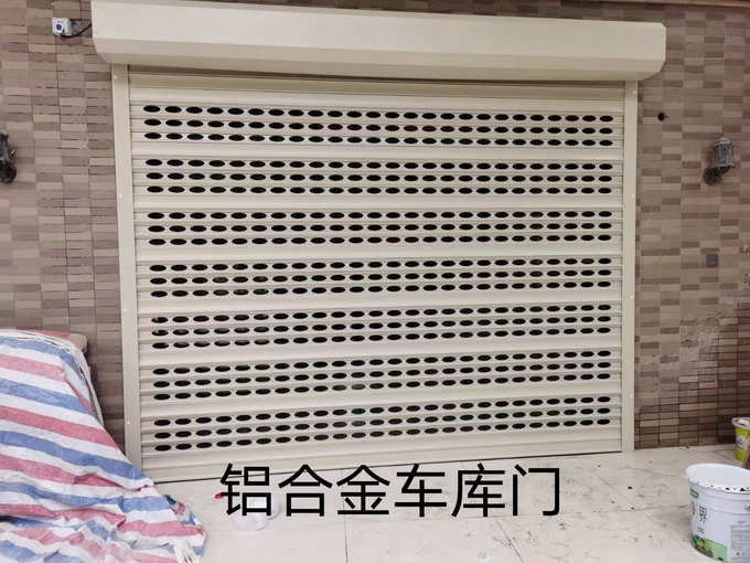 鋁合金卷閘門的特點及應用